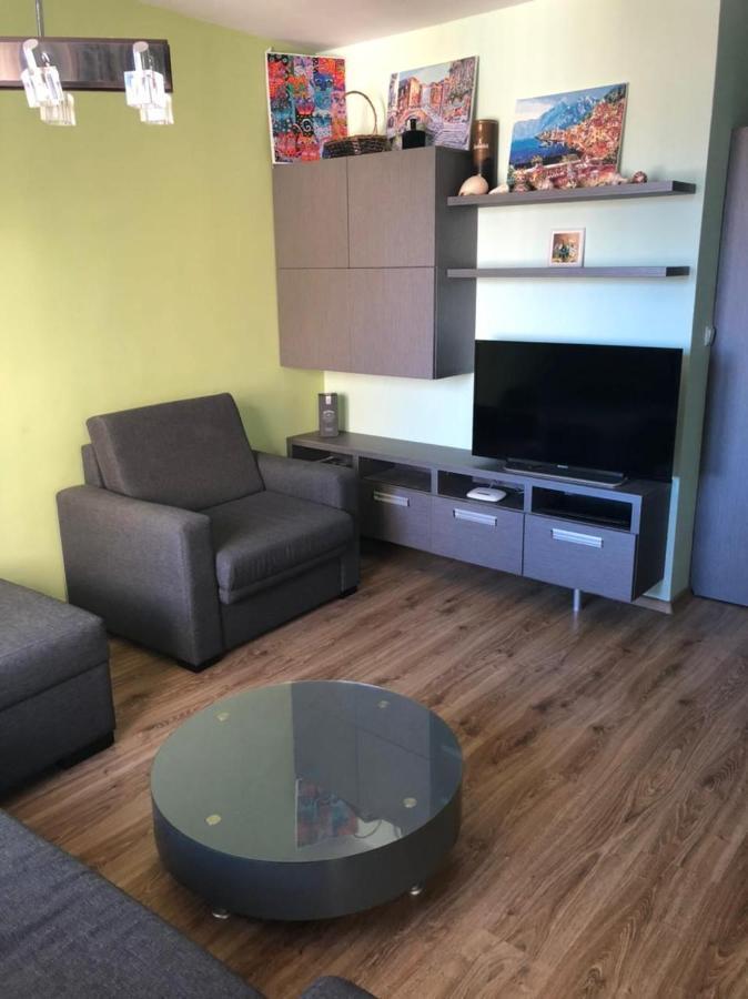 Apartamento Tatiana Pines Obzor Exterior foto